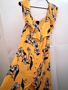 RIVER ISLAND Yellow Floral Maxi Dress with Ruffle Detail Size 18